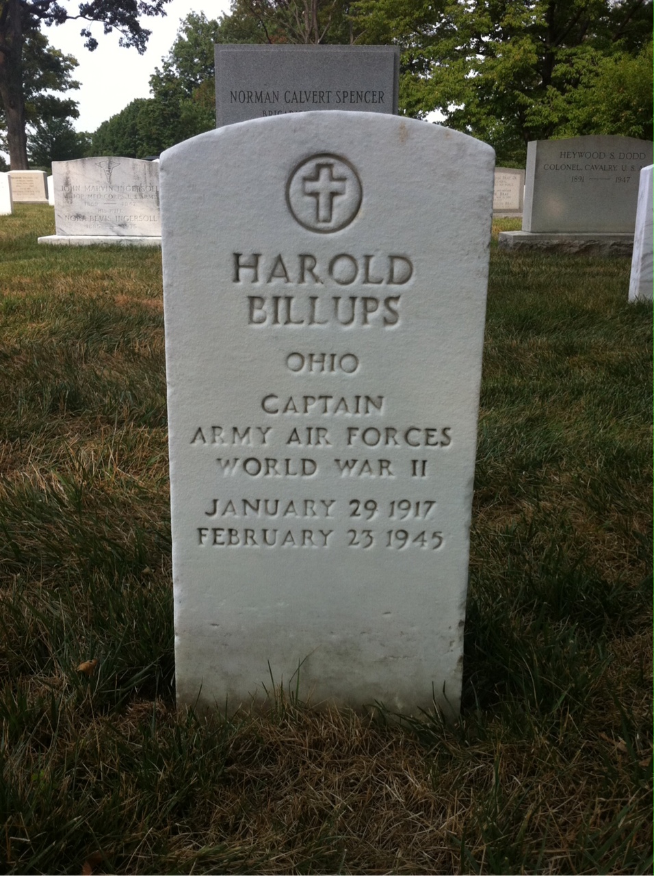 Harold M Billups