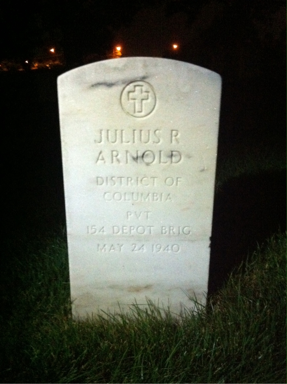 Julius Arnold