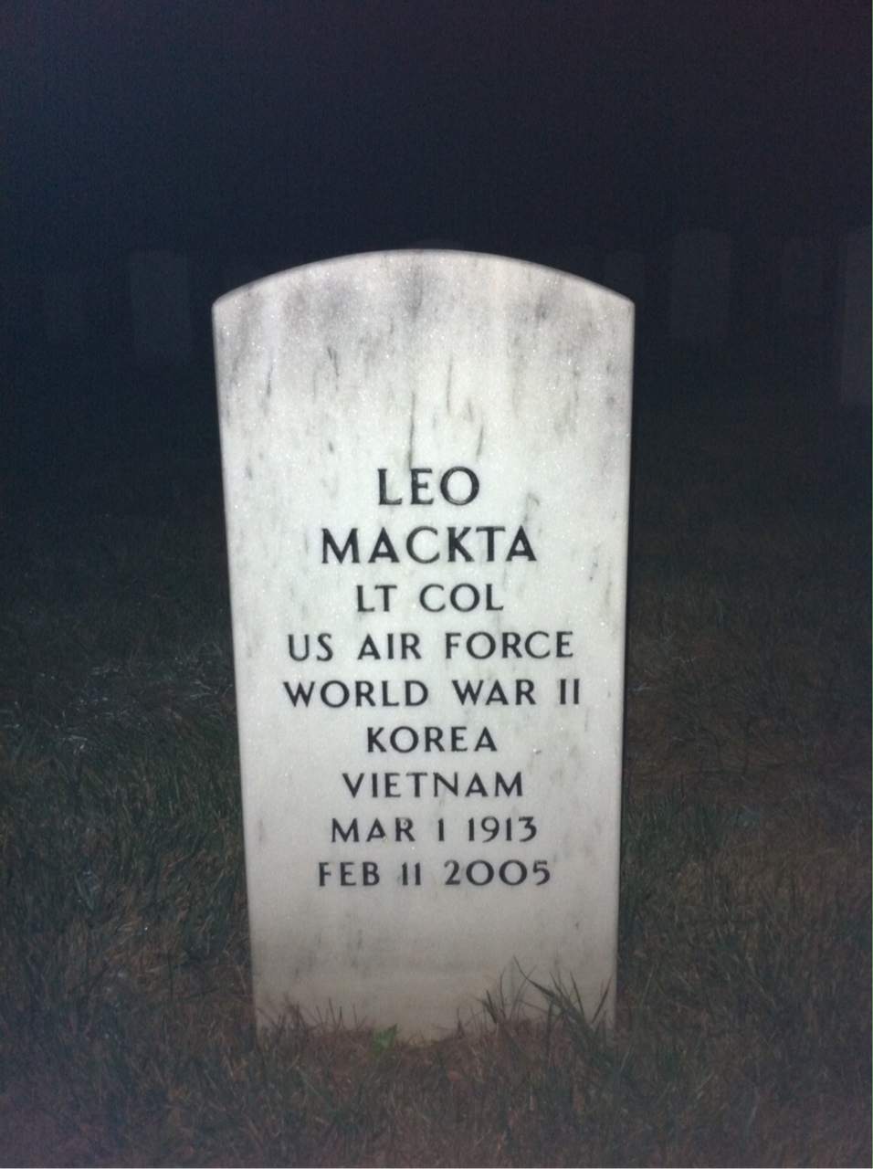 Leo Mackta