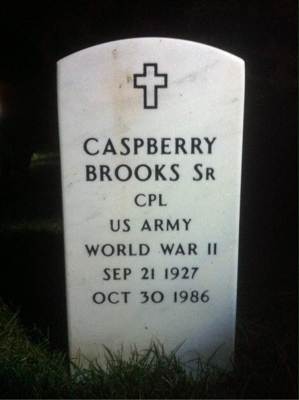 Caspberry Brooks