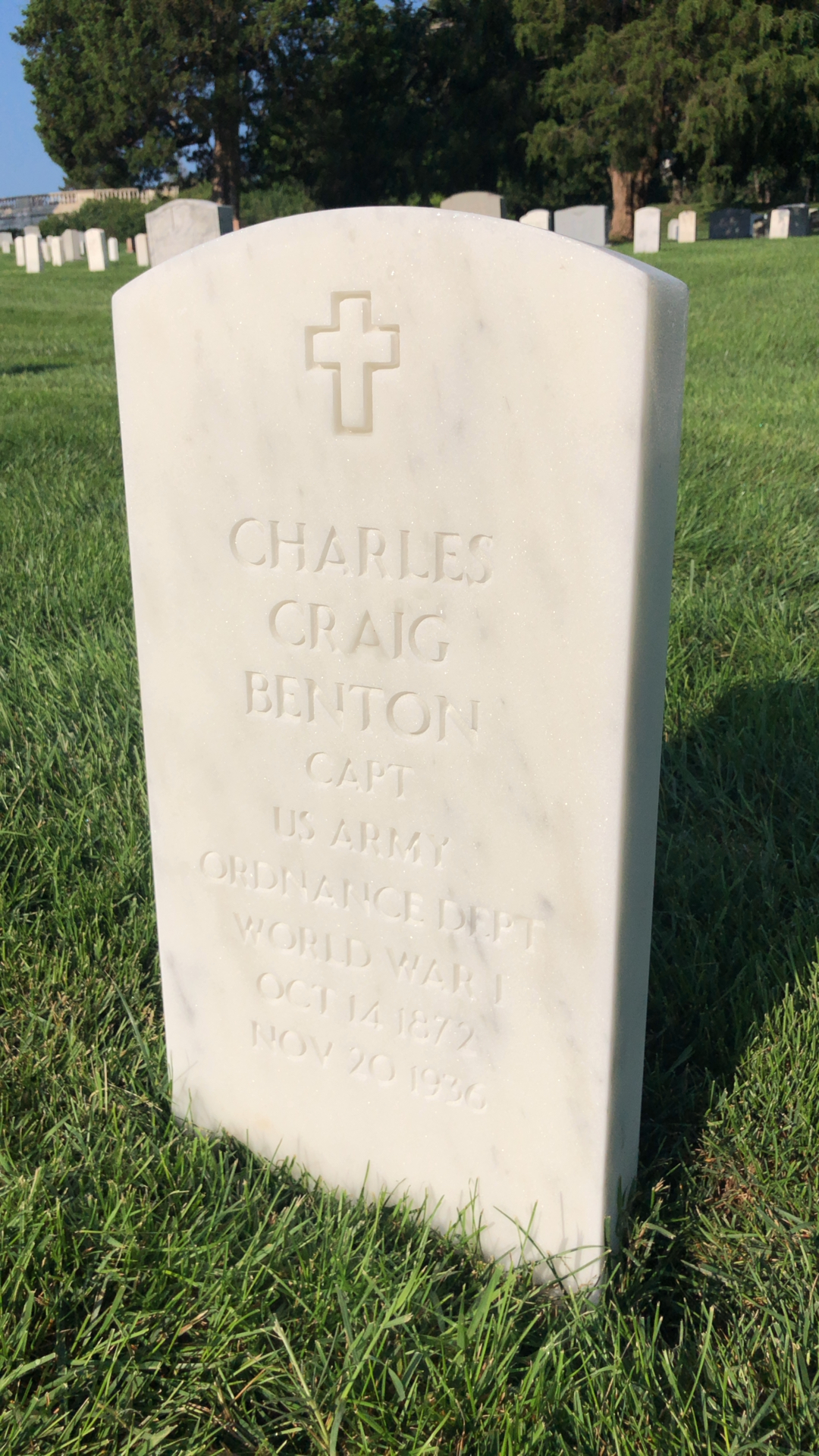 Charles Benton