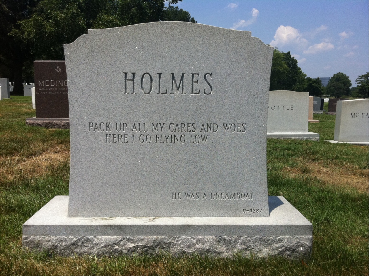 Back of headstone — Durward Holmes
