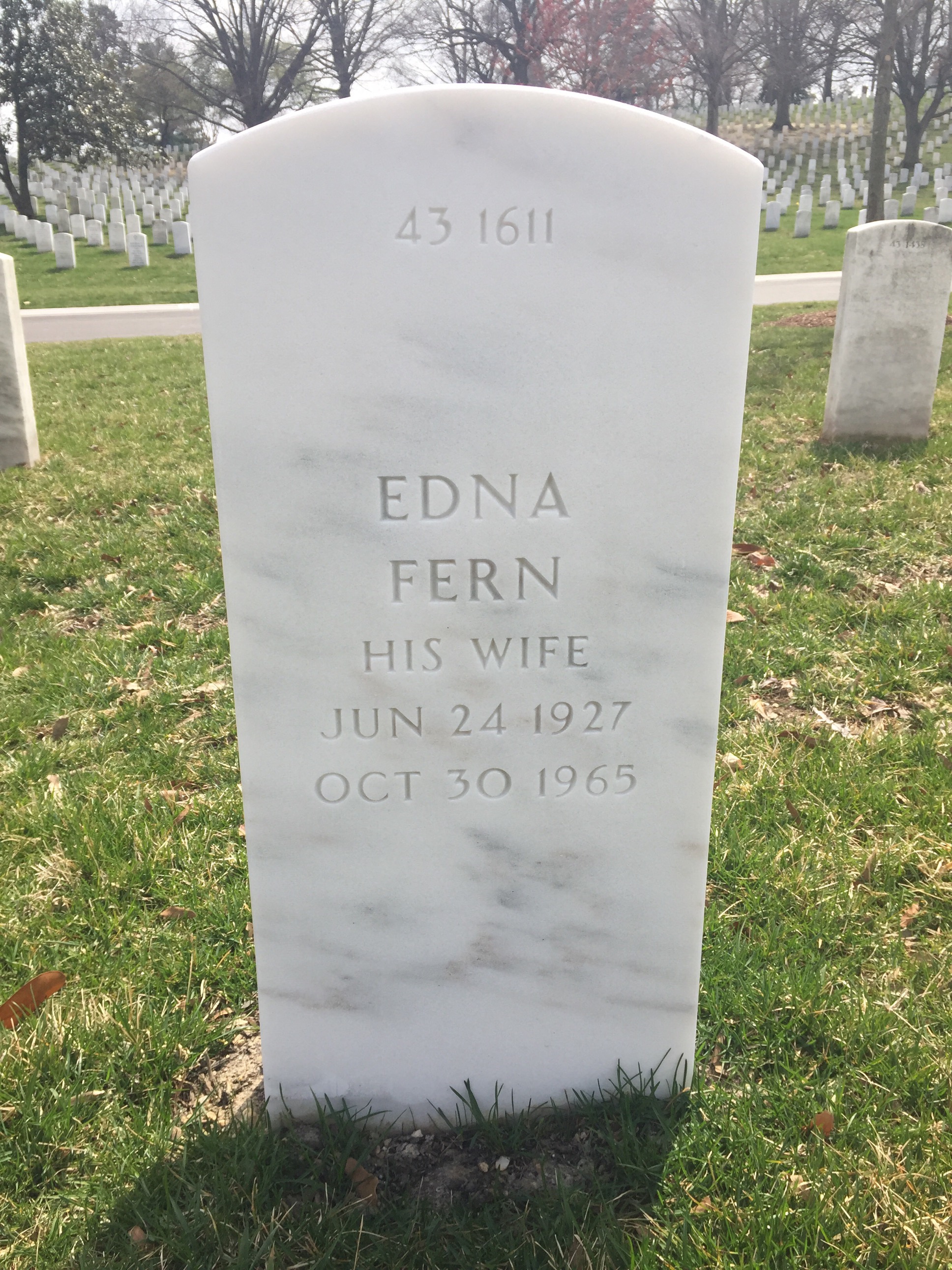 Back of headstone — Leroy Shifflet