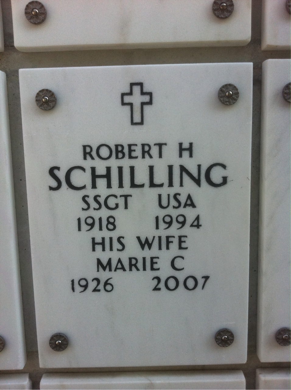 Robert Schilling