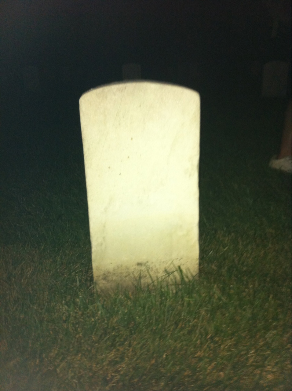 Back of headstone — Benj Allen