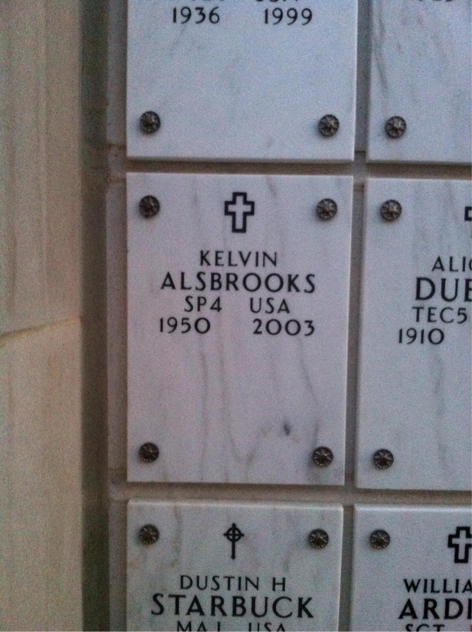 Kelvin Alsbrooks
