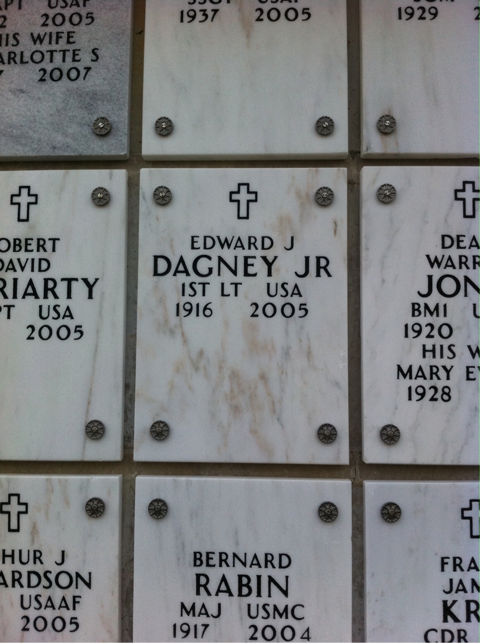 Edward Dagney