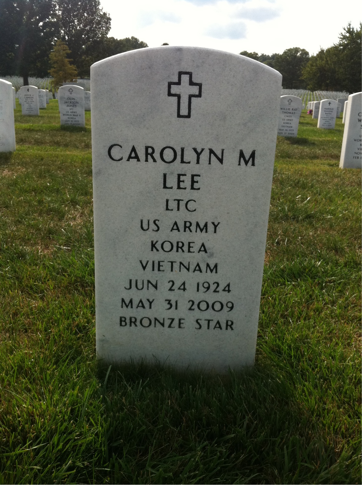 Carolyn Lee
