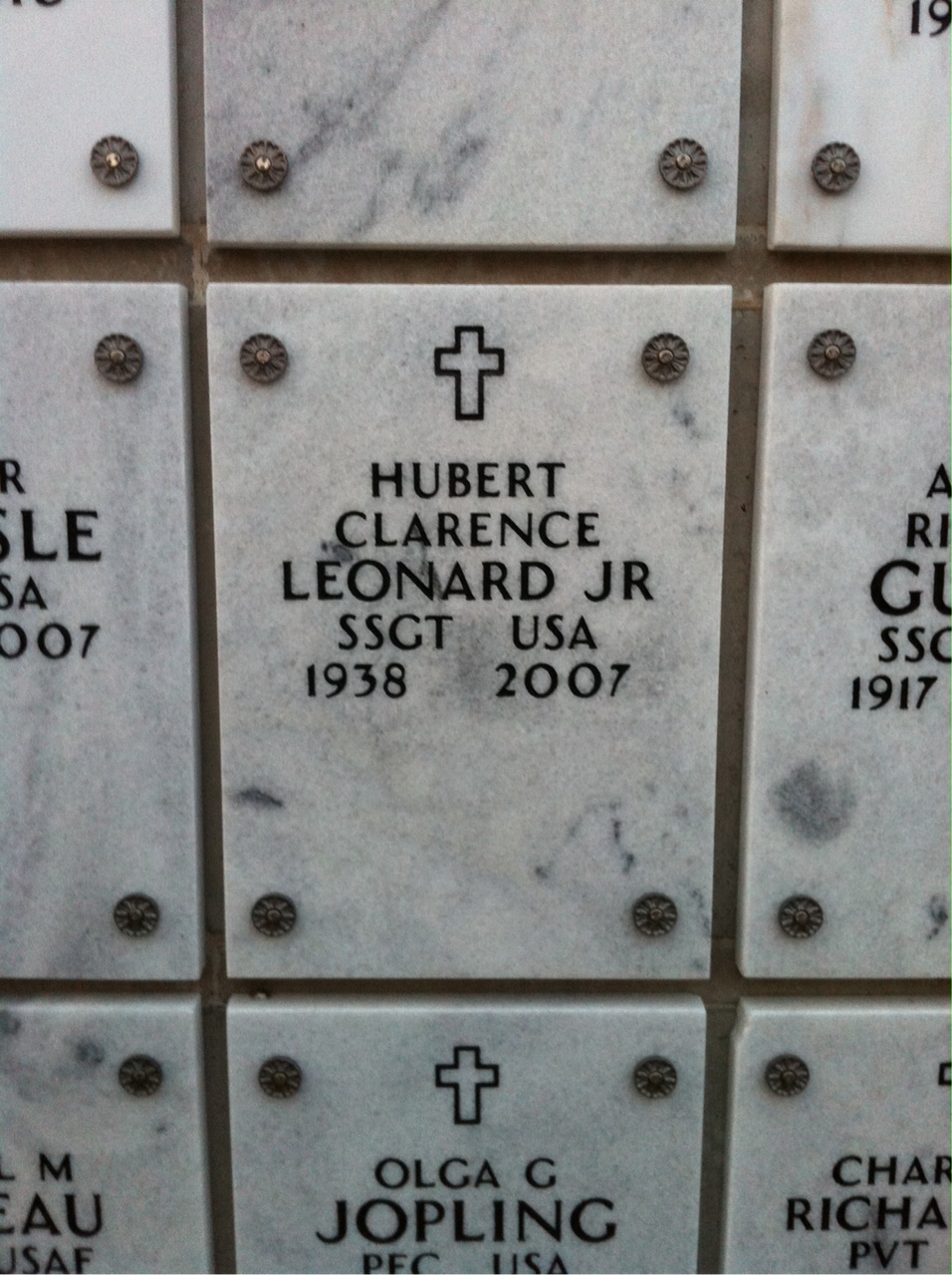 Hubert Leonard