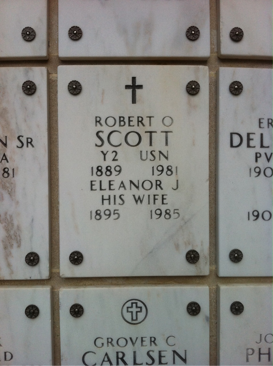 Robert O Scott