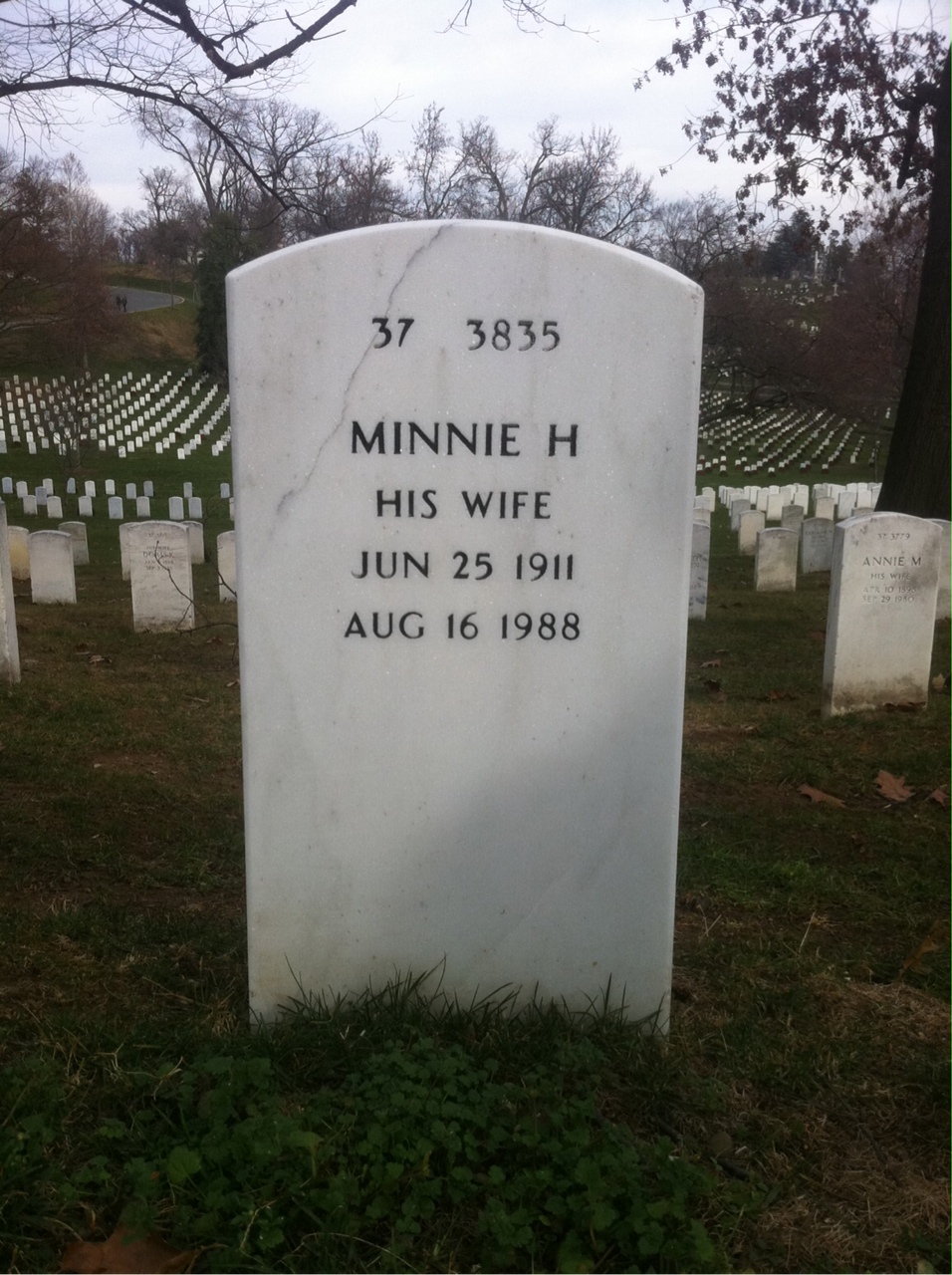 Back of headstone — Earl Baumgardner