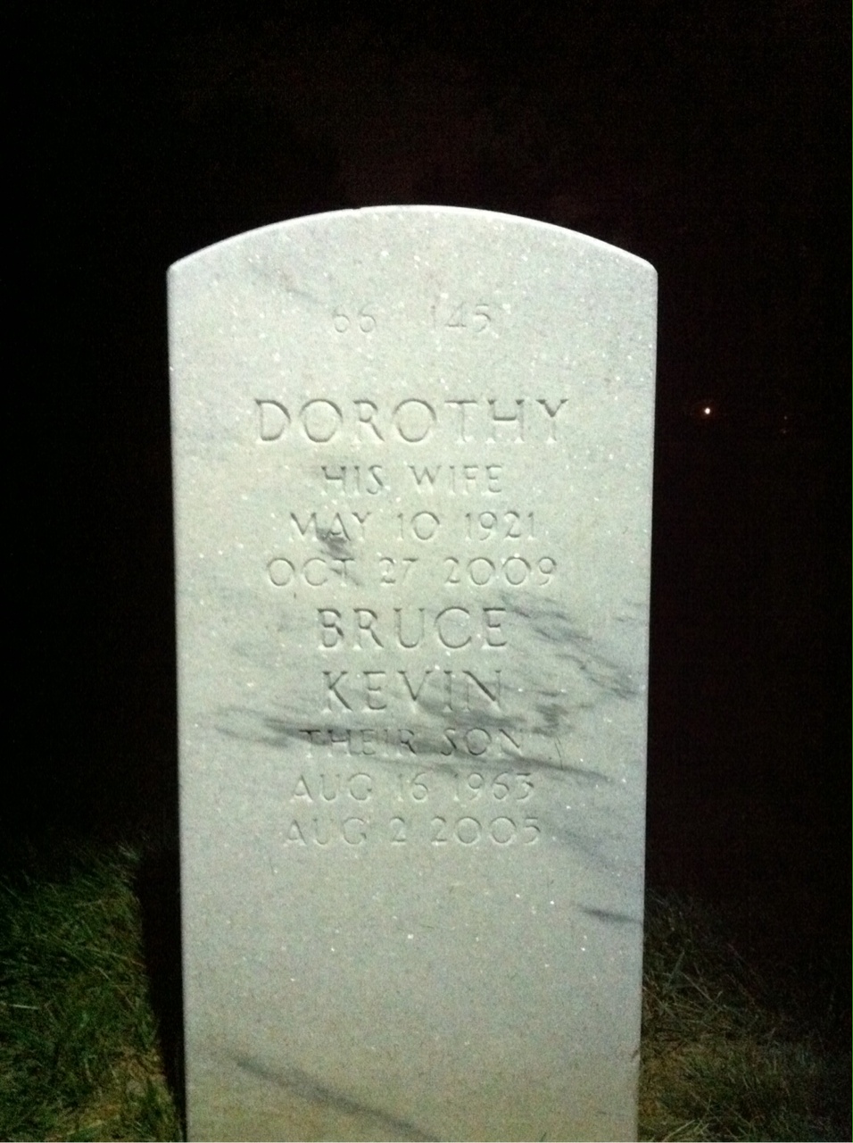 Back of headstone — Robert Bjelland
