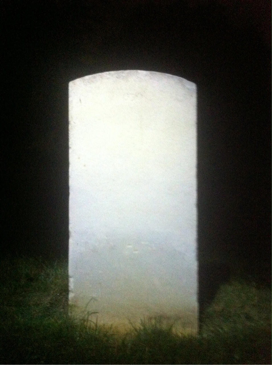 Back of headstone — Huston Mussrow