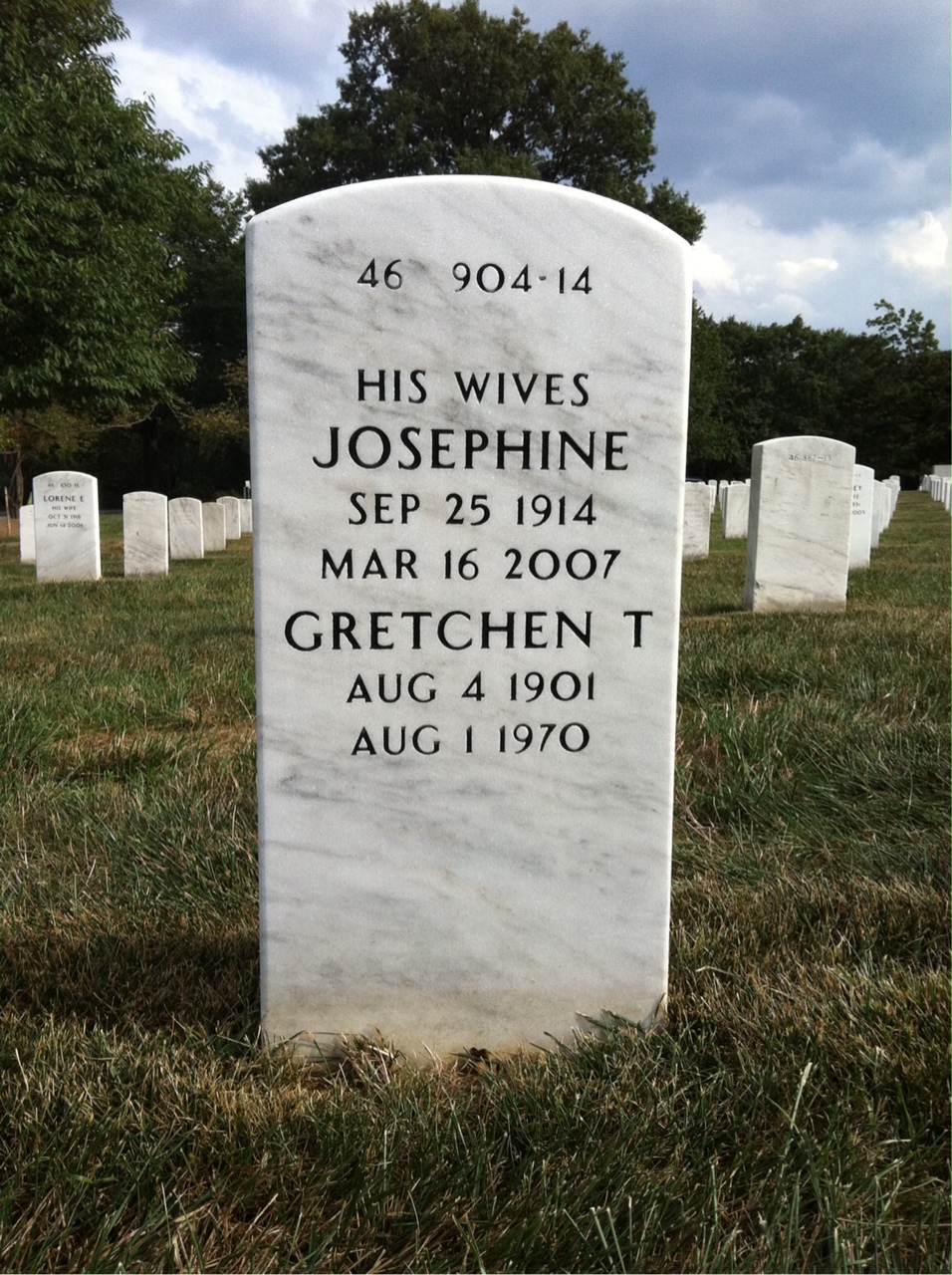 Back of headstone — Gordon Singles
