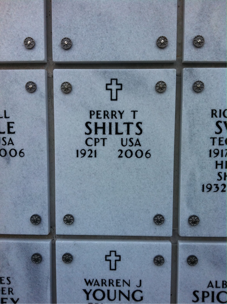 Perry Shilts