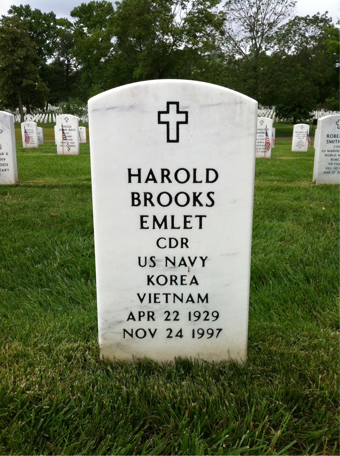 Harold Emlet