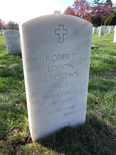 Robert Andrews