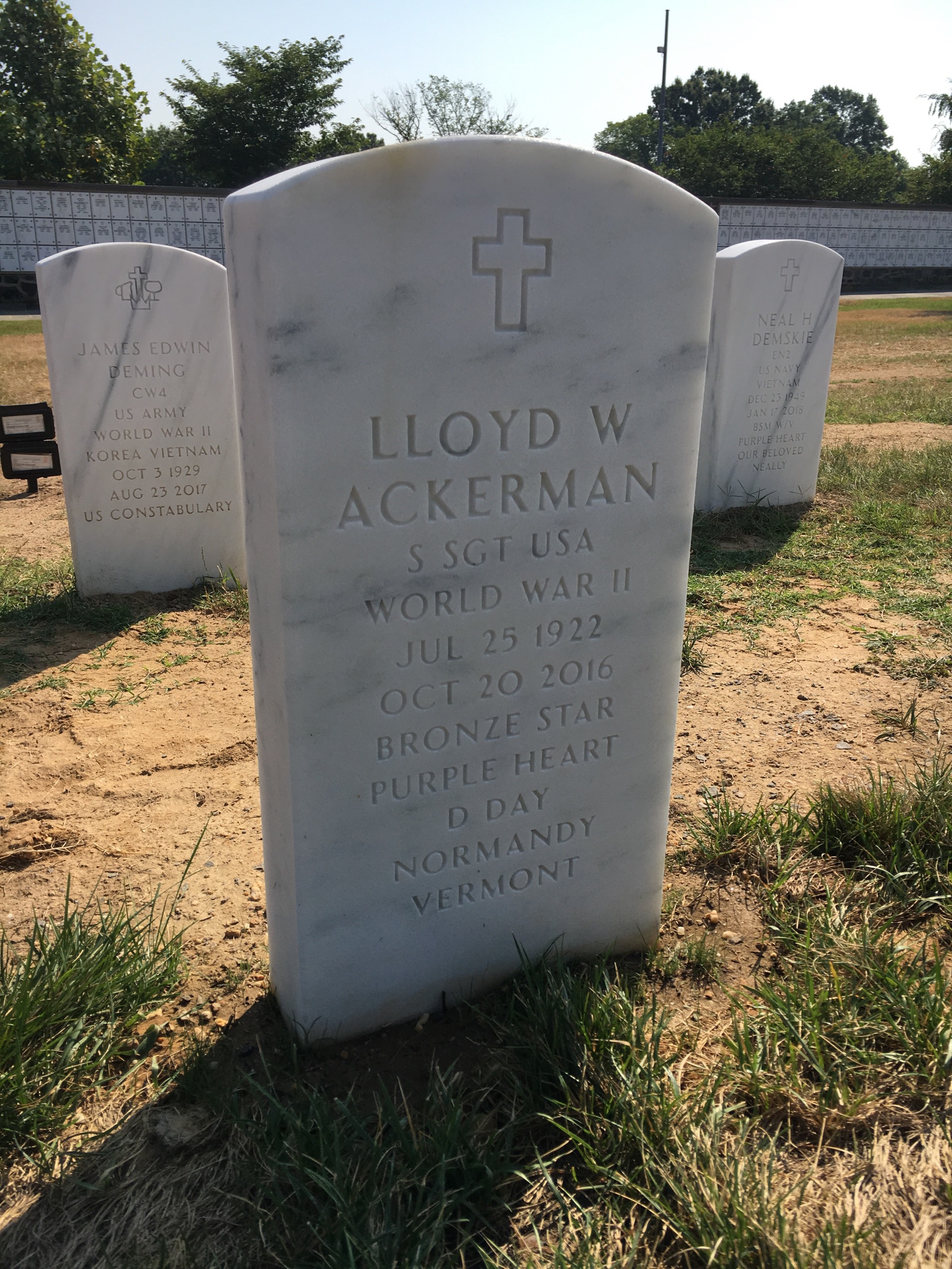 Lloyd Ackerman