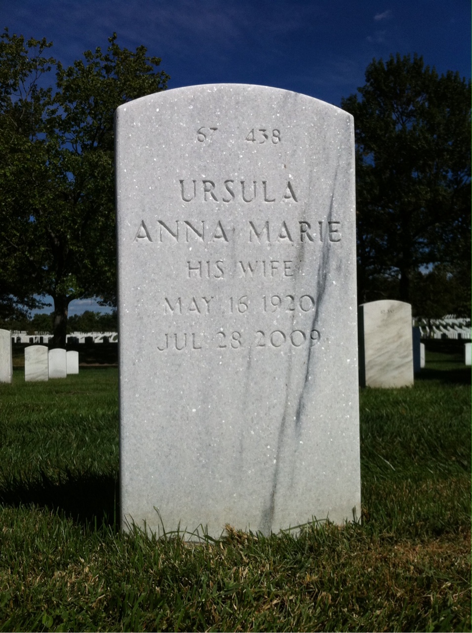 Back of headstone — Lawrence Ronneker