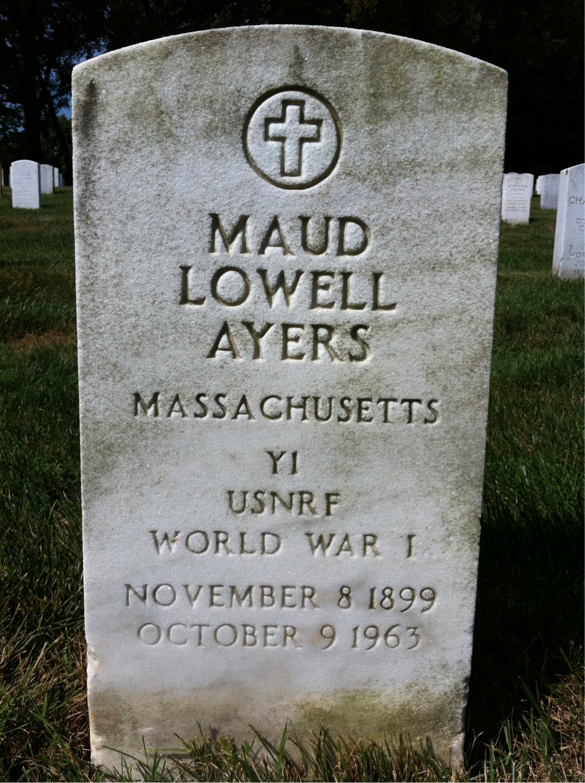 Maud Ayers