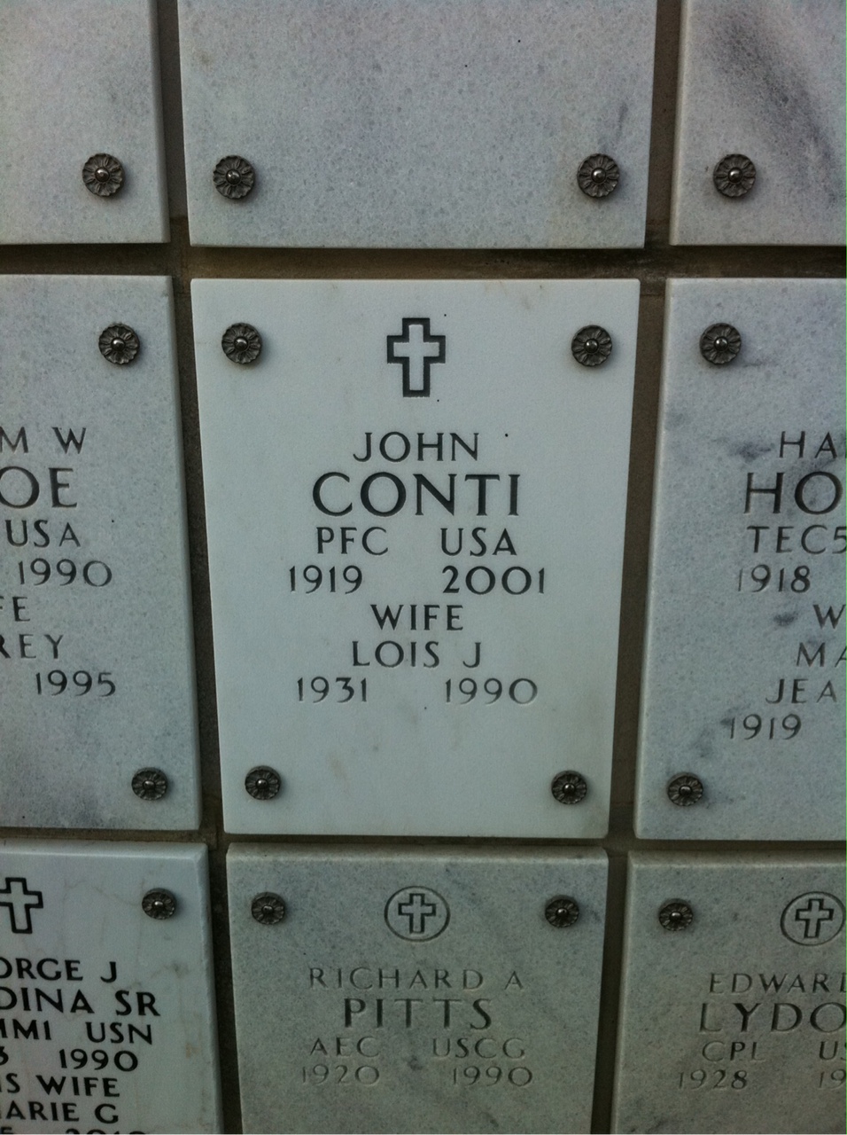 Lois Conti