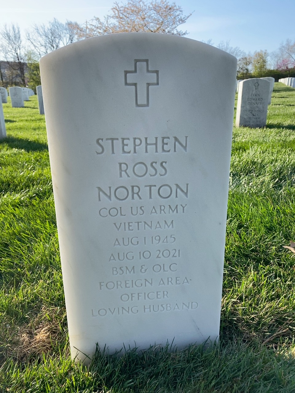 Stephen R Norton