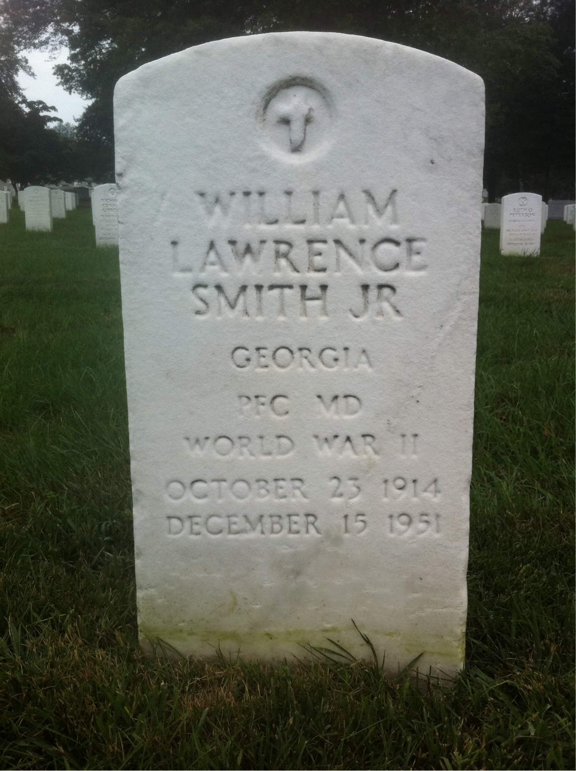 William R Smith