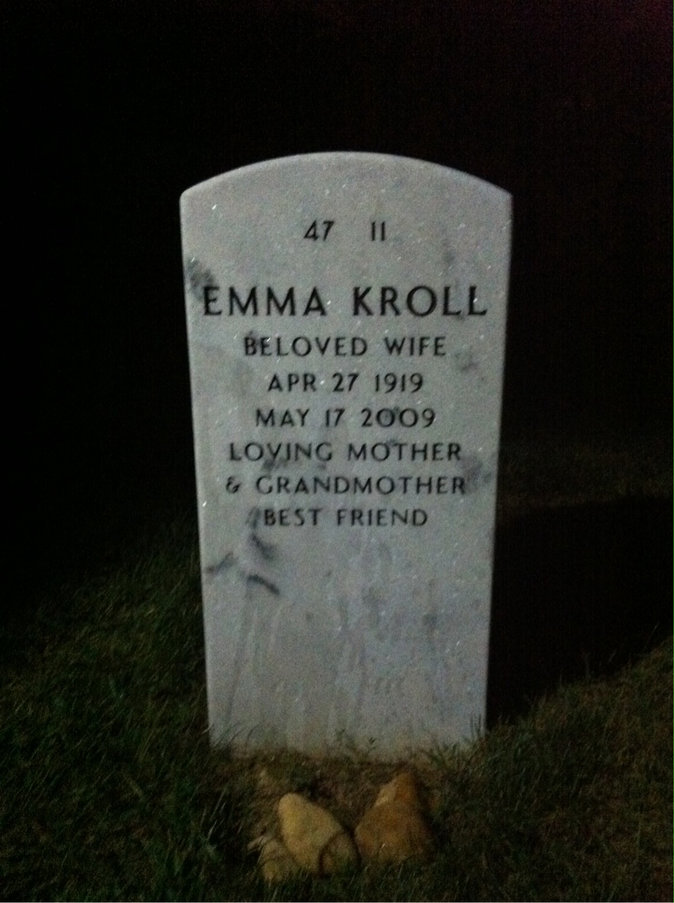 Back of headstone — Gordon Sandefur