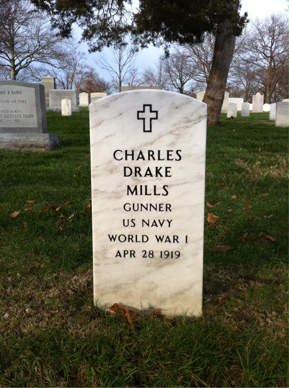 Charles Mills