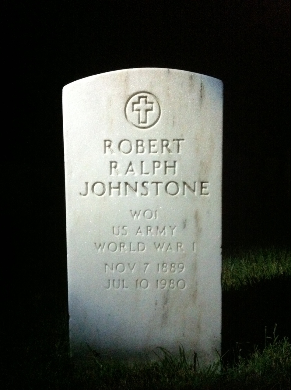 Robert R Johnstone