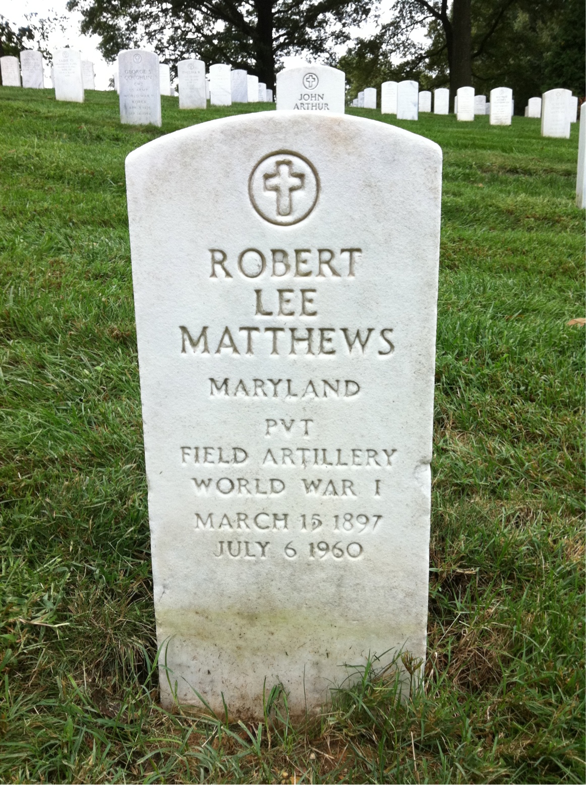 Robert Lee Matthews