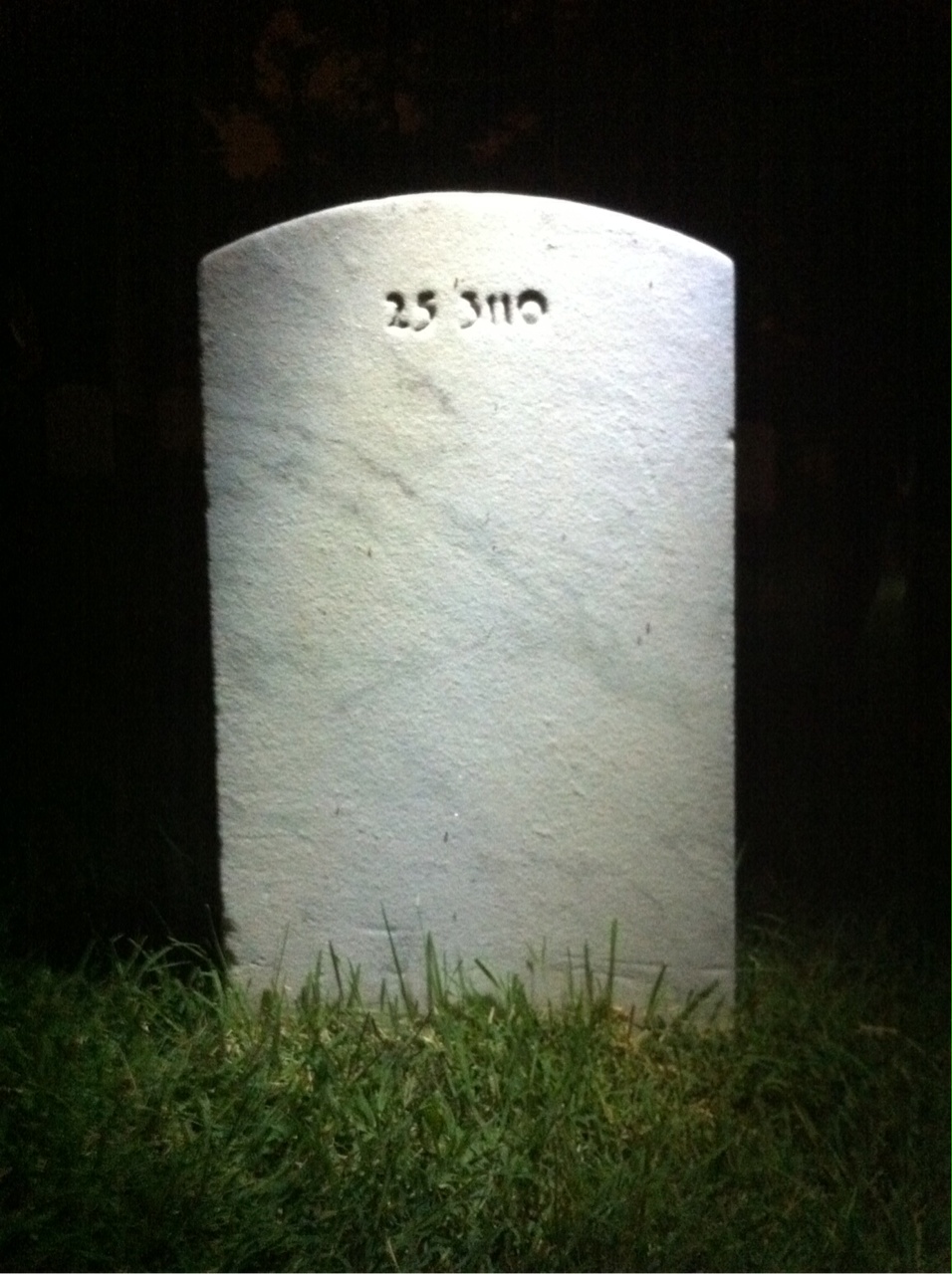 Back of headstone — Lee Murray