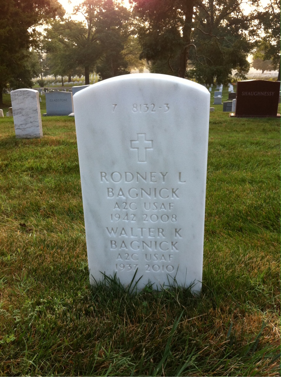 Back of headstone — Rodney Bagnick