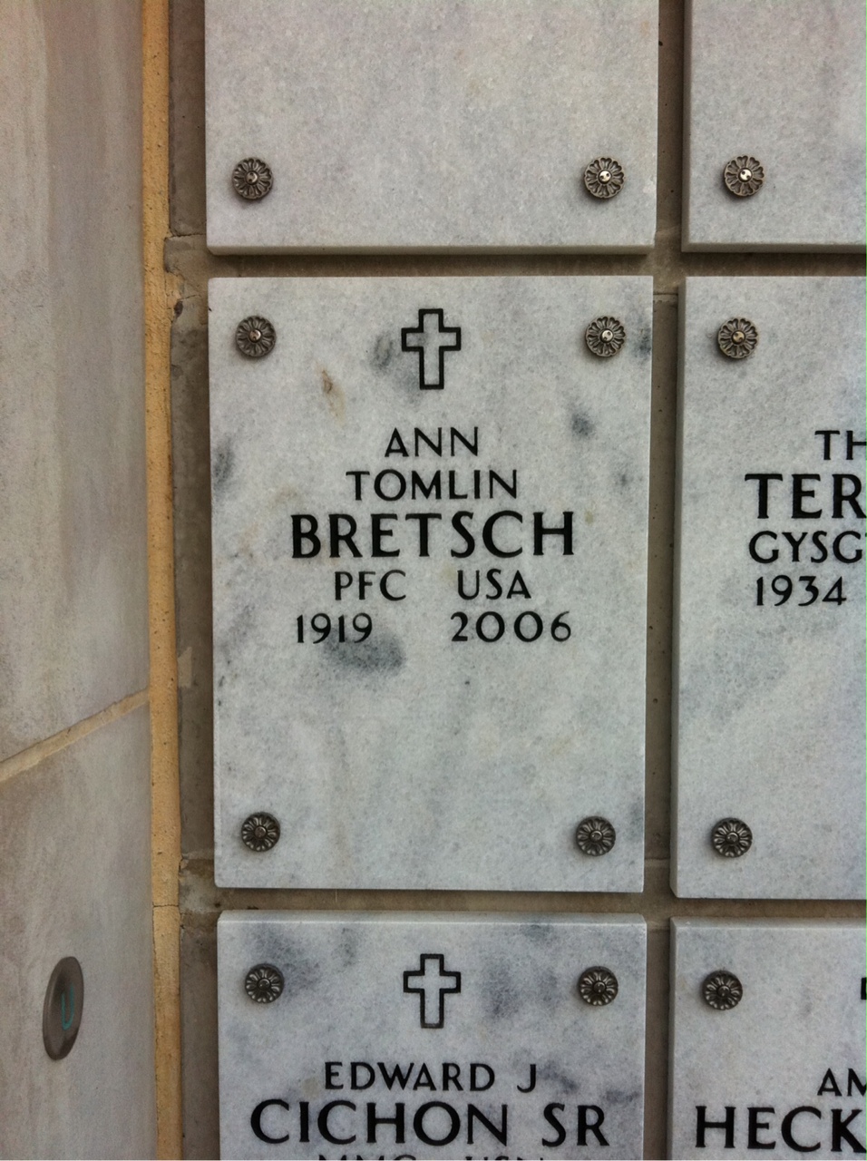 Ann Bretsch