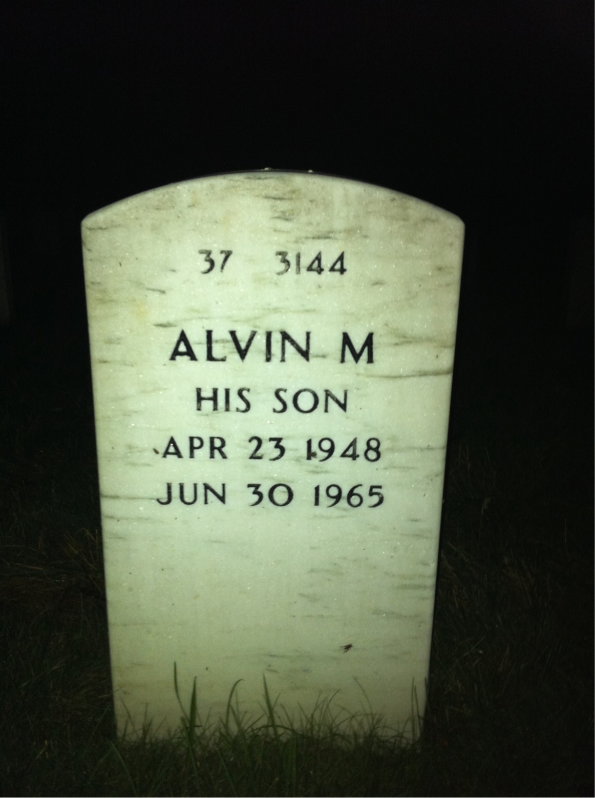 Back of headstone — Aaron Rothman
