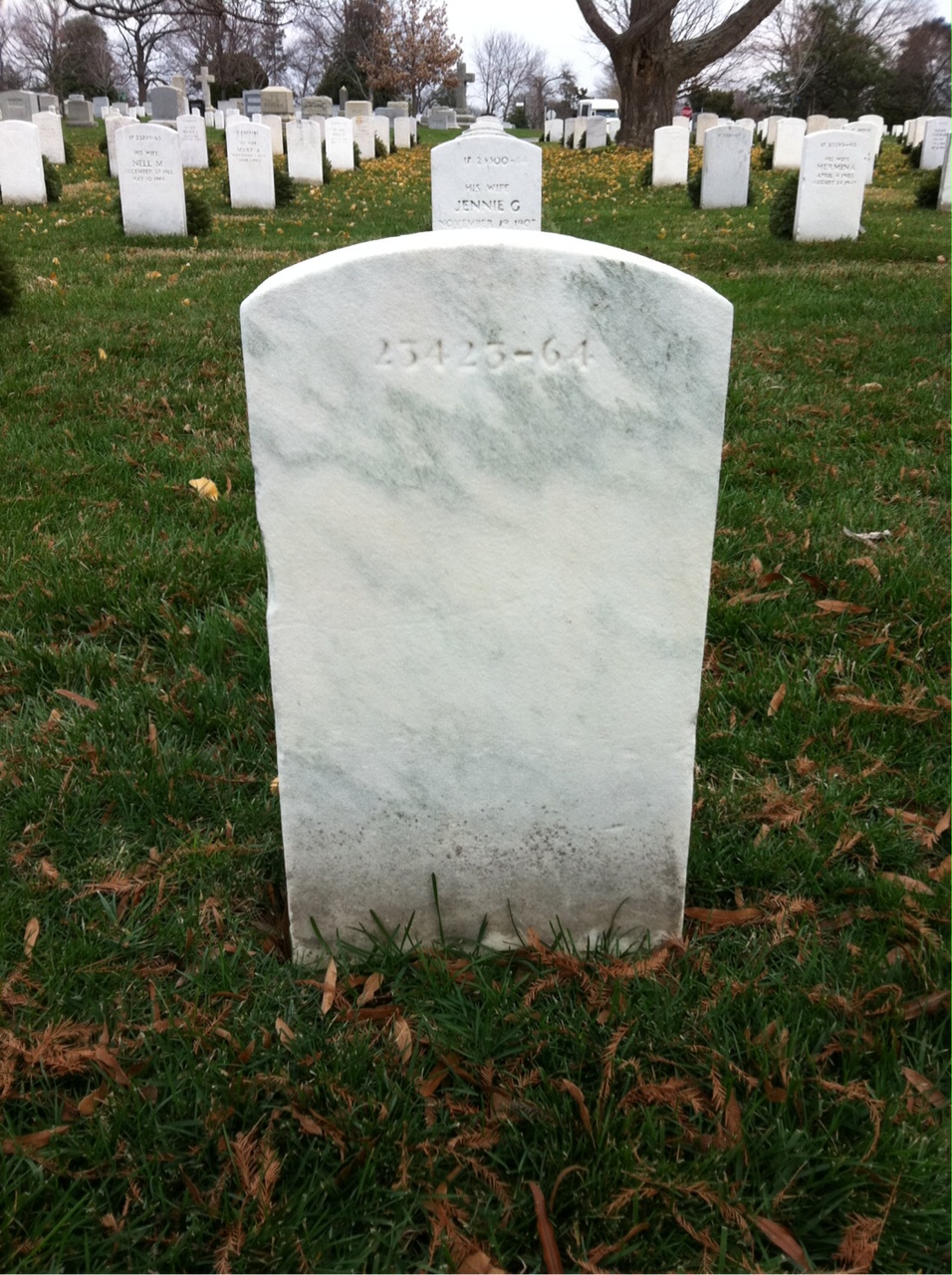Back of headstone — Floyd Morrow