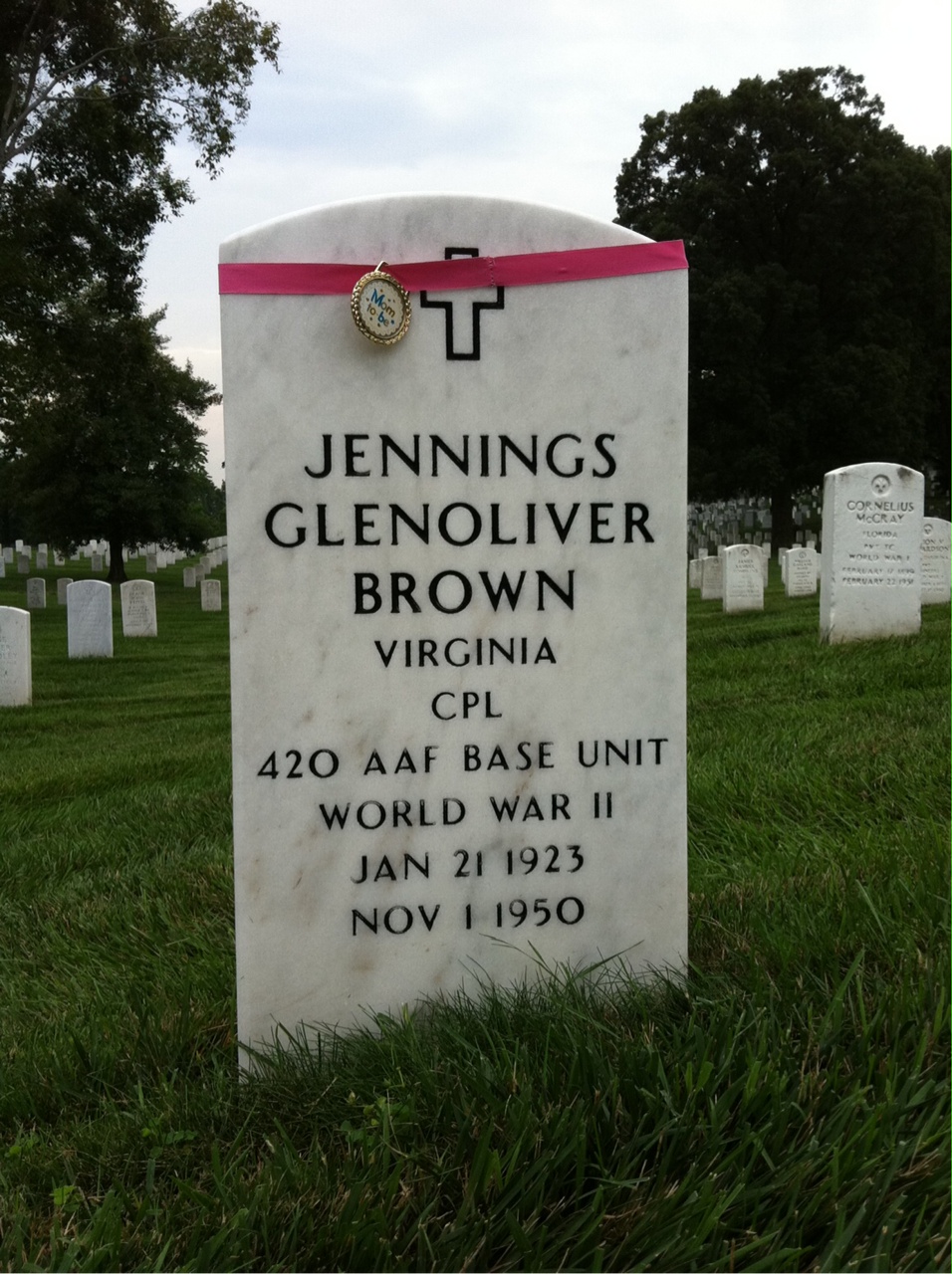 Jennings Brown