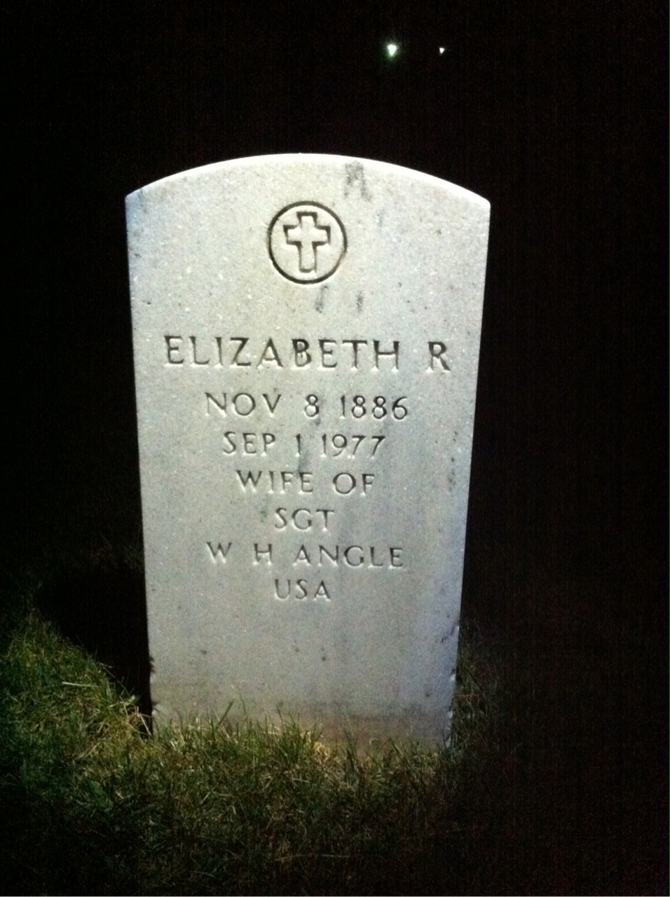 Elizabeth Angle