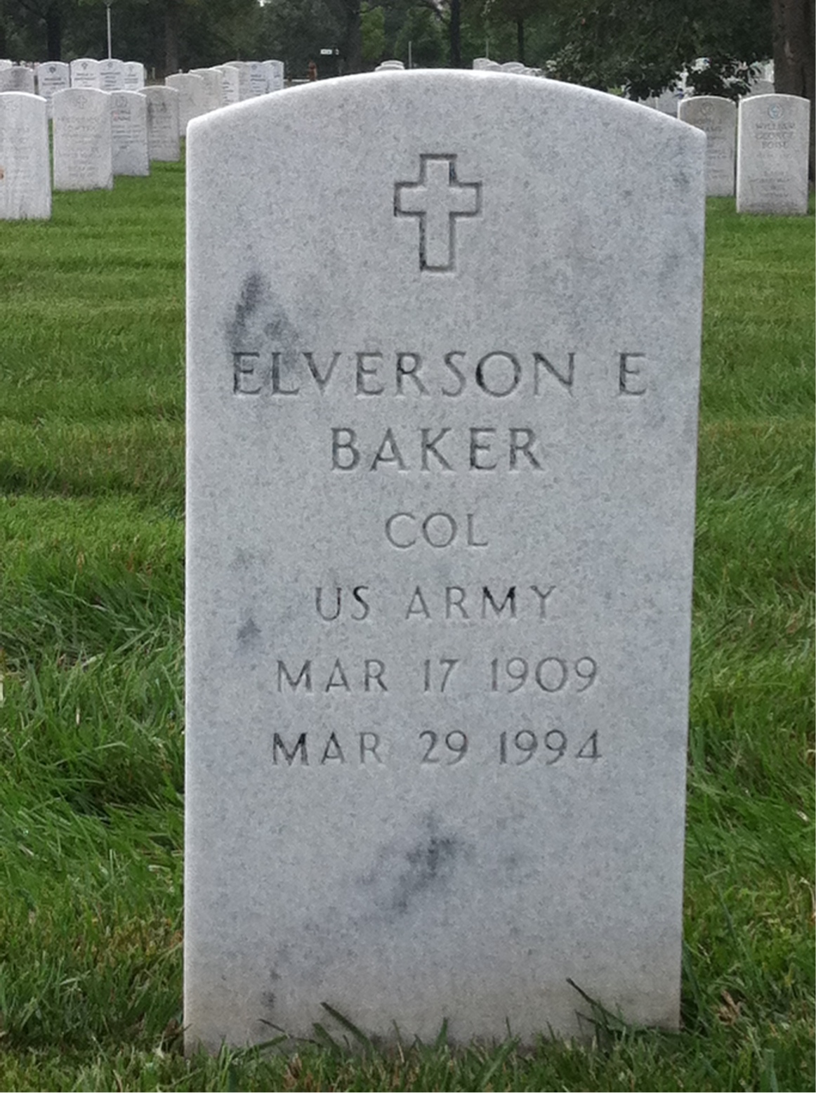 Elverson Baker