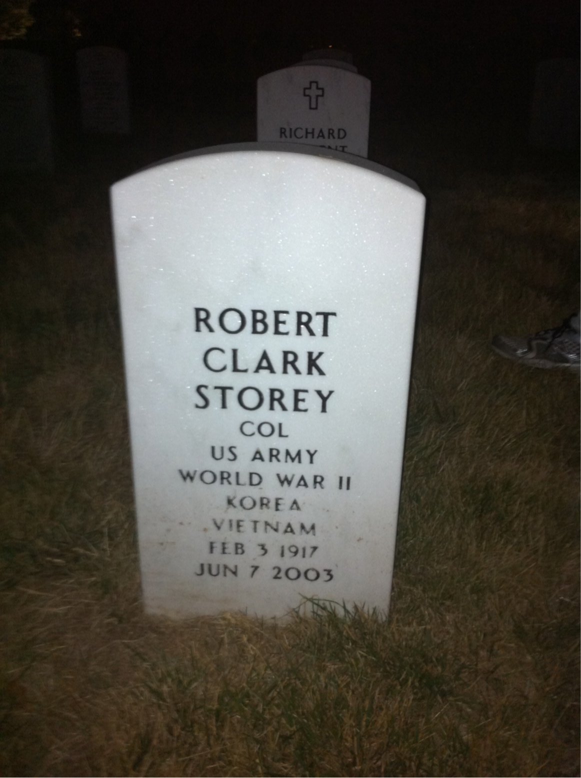 Robert Storey