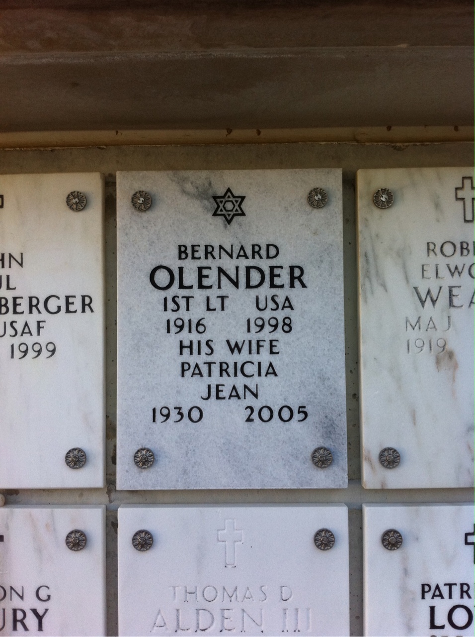 Bernard Olender
