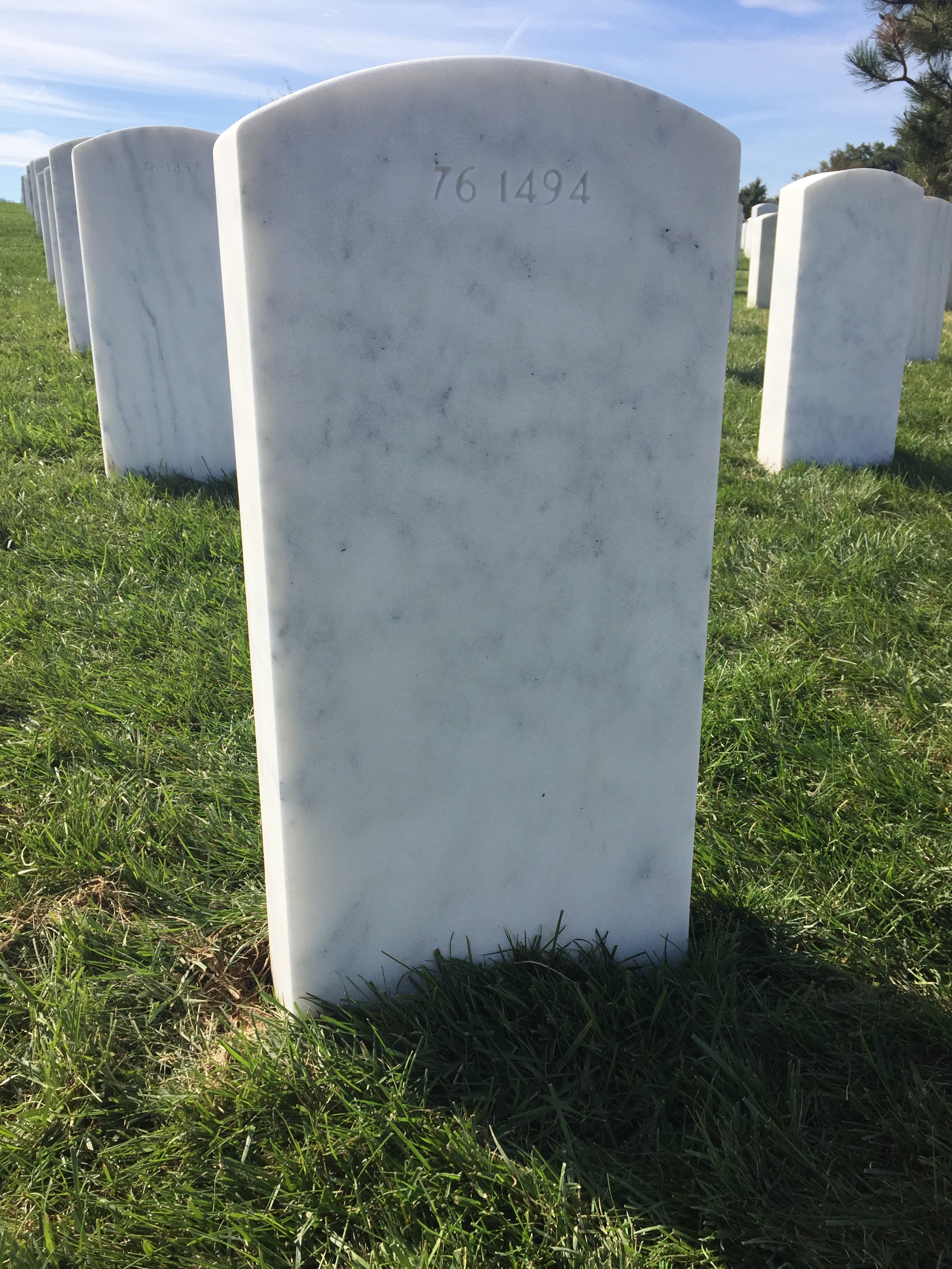 Back of headstone — Aubrey Lee Thomas