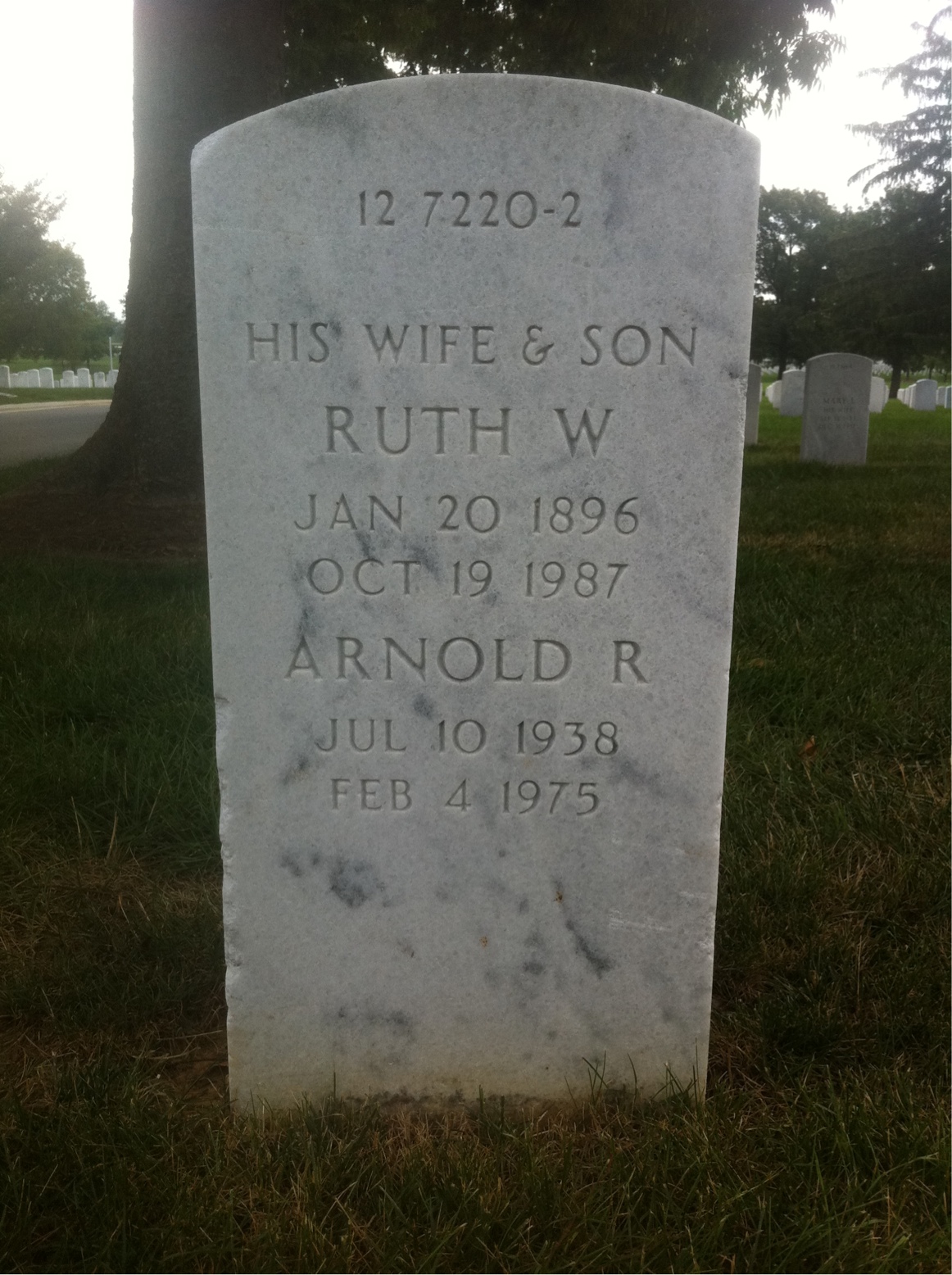 Back of headstone — Arnold Moxness