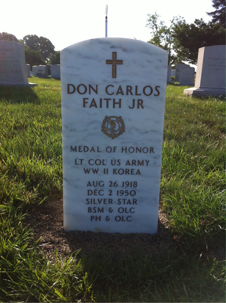 Headstone of Don Faith
