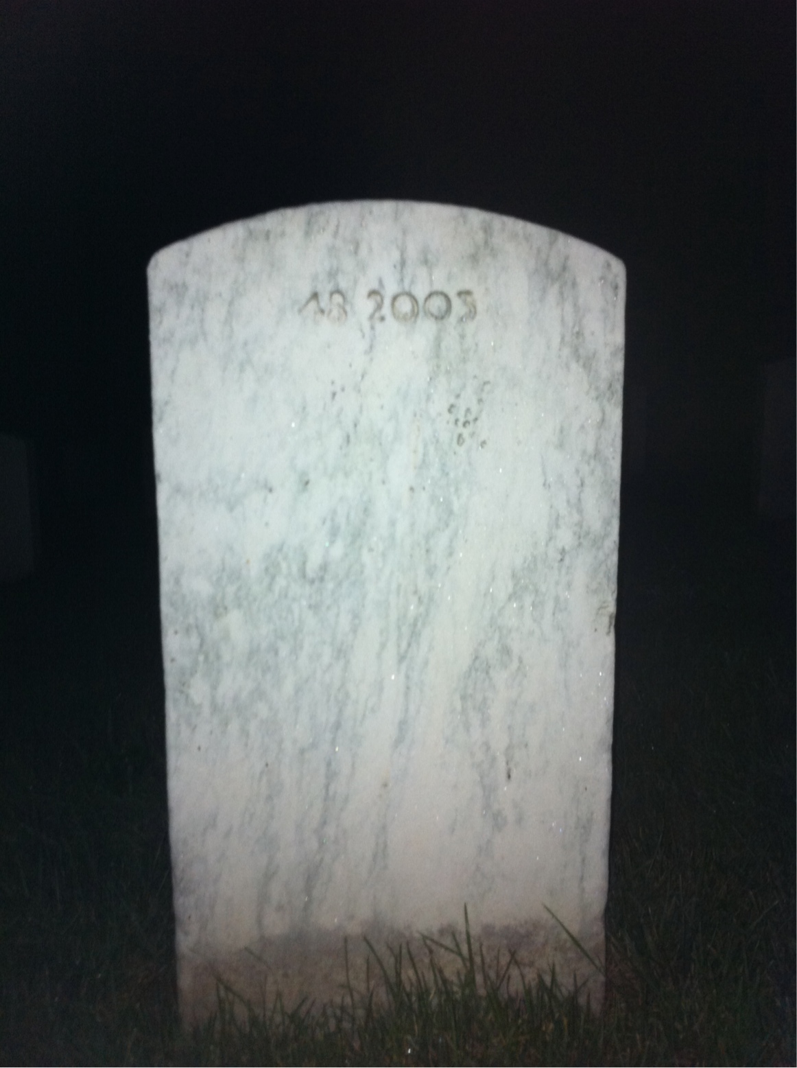 Back of headstone — Doretta Muller