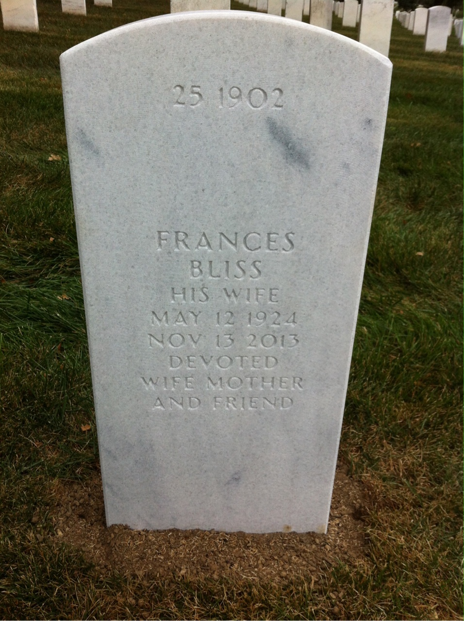 Back of headstone — Edwin Simmons