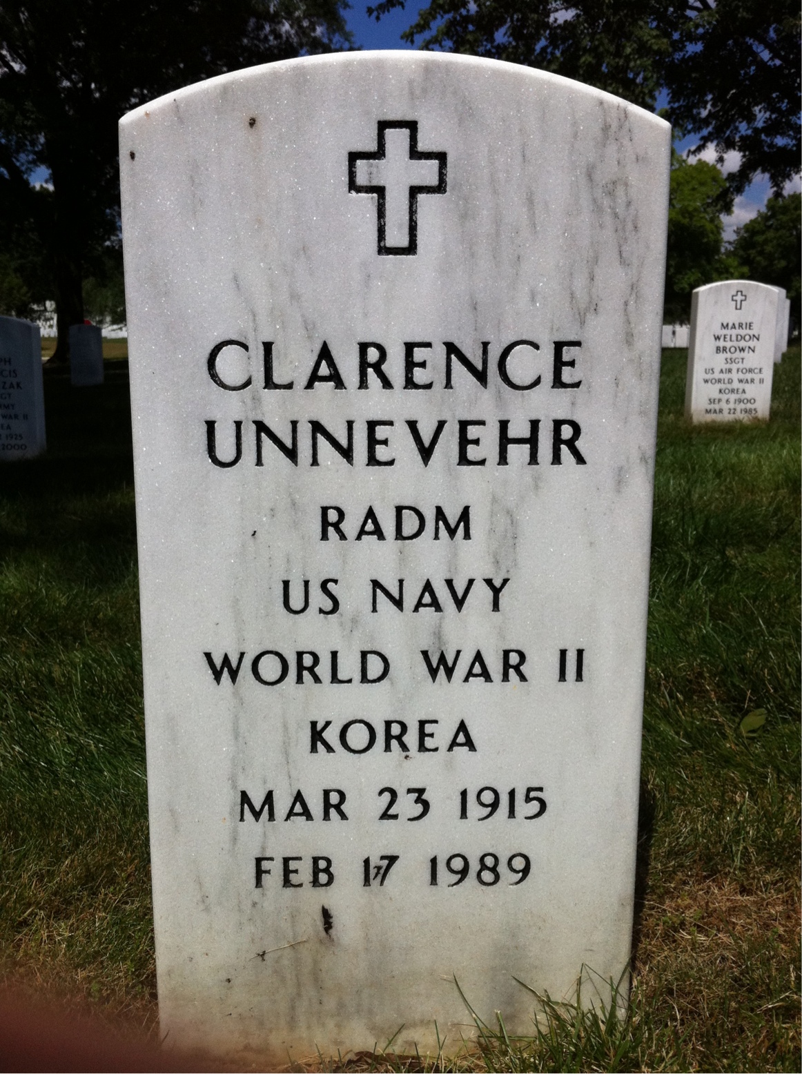 Clarence Unnevehr