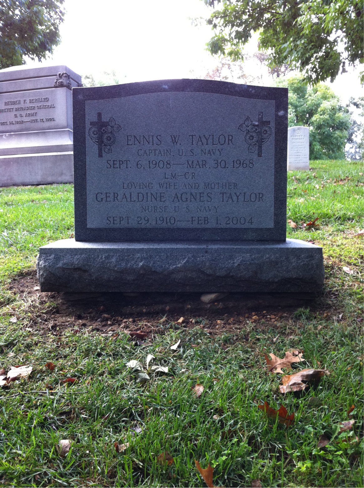 Ennis Taylor