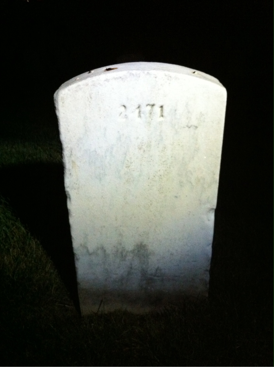 Back of headstone — Dewey Ackiss