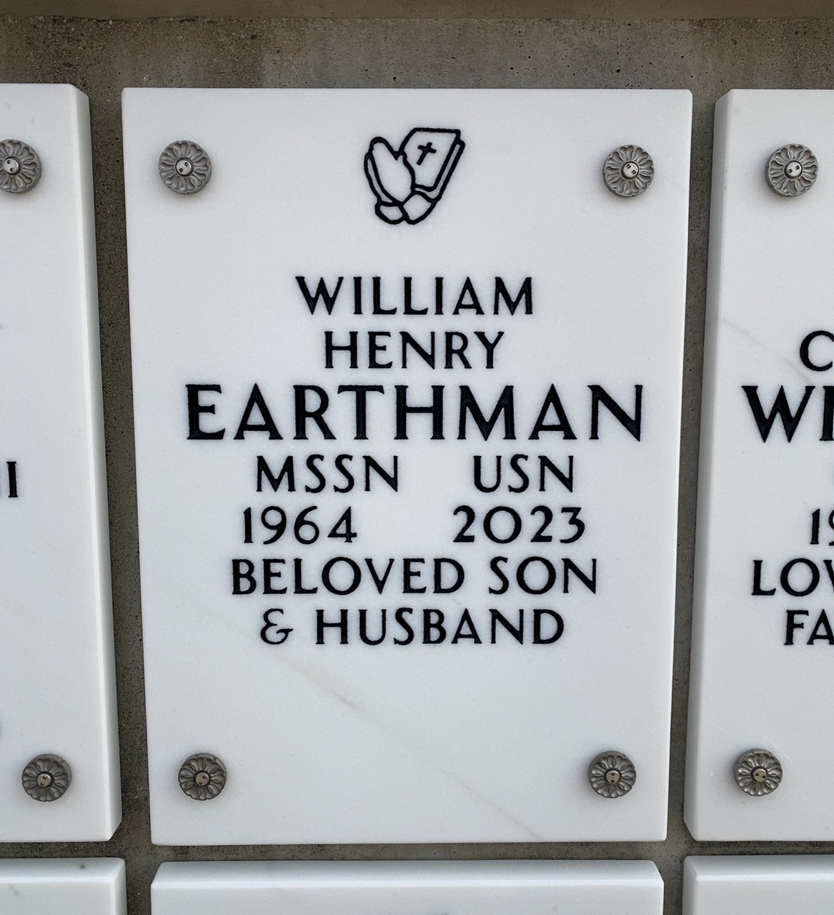 William H Earthman